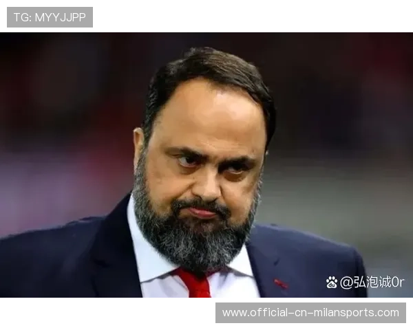 球队老板怒骂主帅：你把俱乐部毁了！