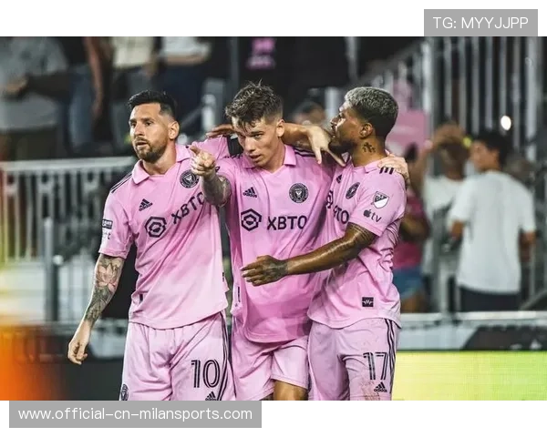 西雅图海湾者防守密集，阻击对手锋线，西雅图海湾人联赛比分