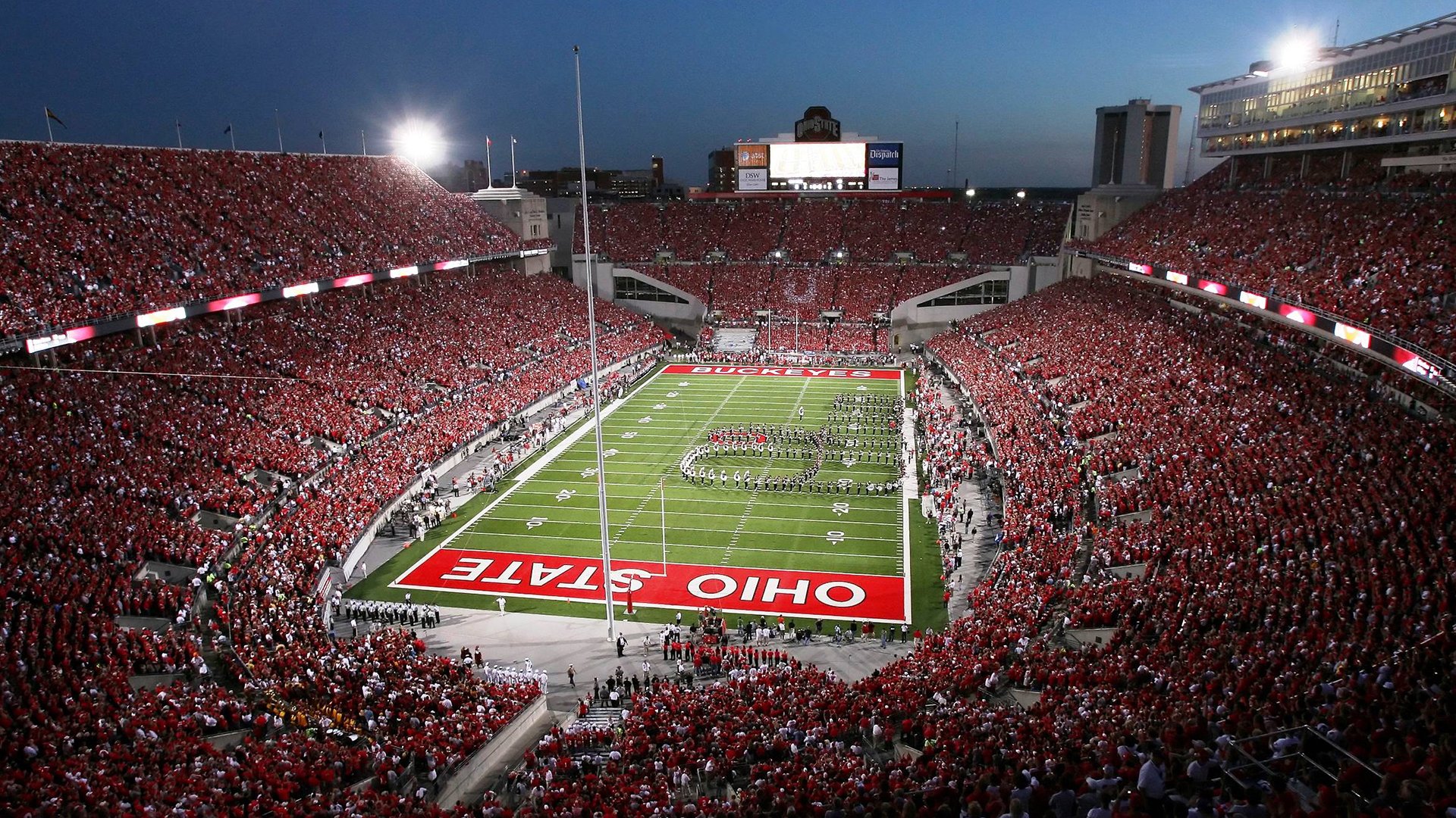 米兰官方网站-世界杯影响：推动各国足球基础设施升级，世界杯足球国家